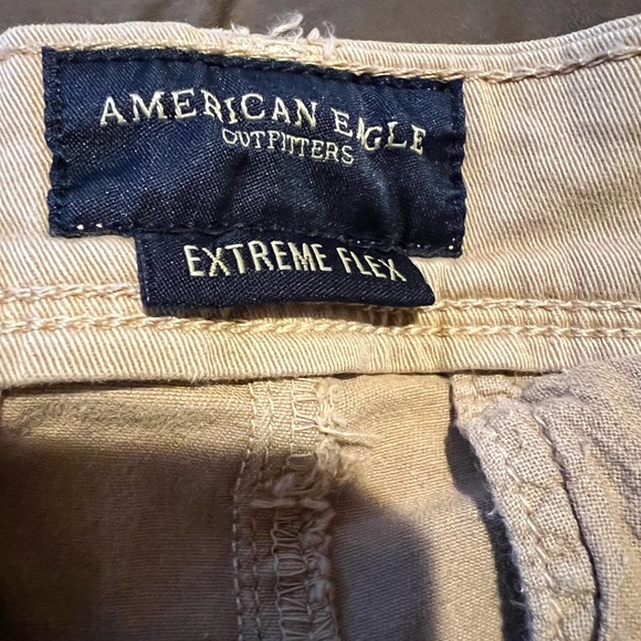 Men’s AE kakhis size 28 - Picture 4 of 6